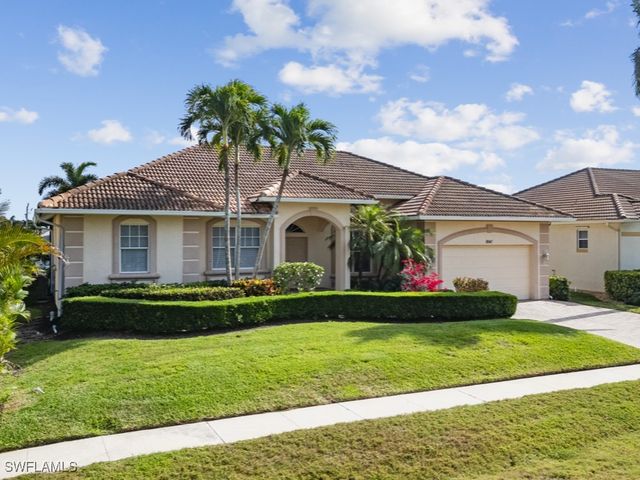 1641 Villa CT, Marco Island, FL 34145