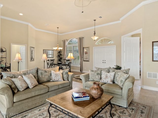 1641 Villa CT, Marco Island, FL 34145