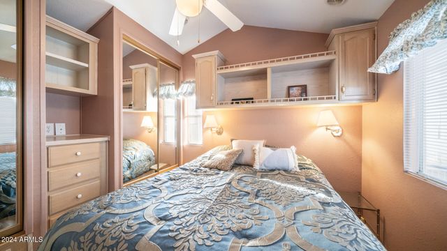 648 HAWKS EYE Drive 648, Apache Junction, AZ 85119