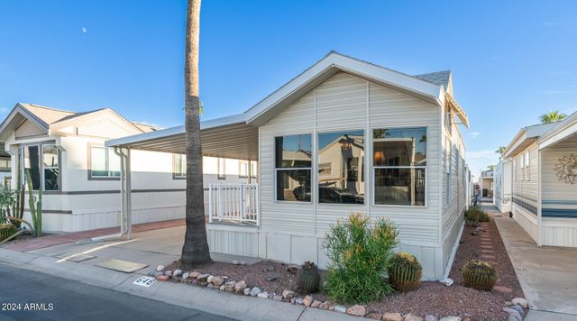 648 HAWKS EYE Drive 648, Apache Junction, AZ 85119