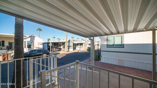 648 HAWKS EYE Drive 648, Apache Junction, AZ 85119