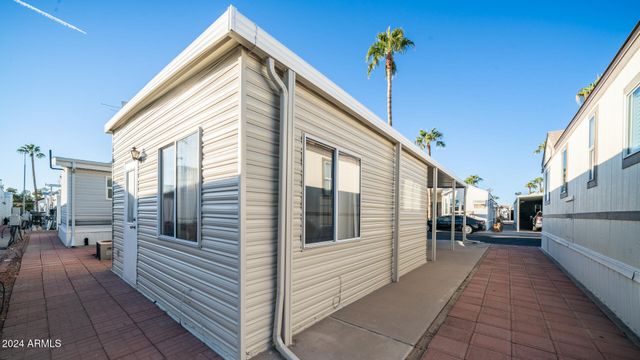 648 HAWKS EYE Drive 648, Apache Junction, AZ 85119