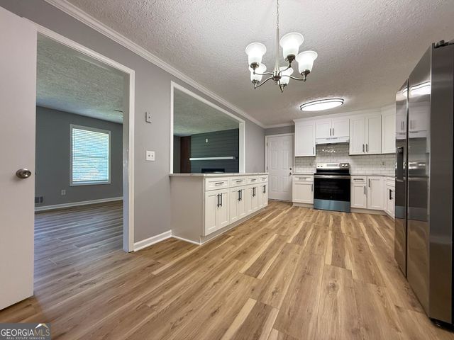 5790 Twain Drive, Ellenwood, GA 30294