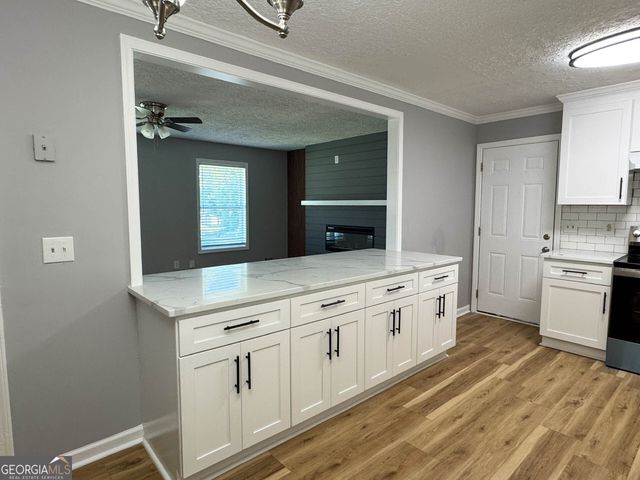 5790 Twain Drive, Ellenwood, GA 30294