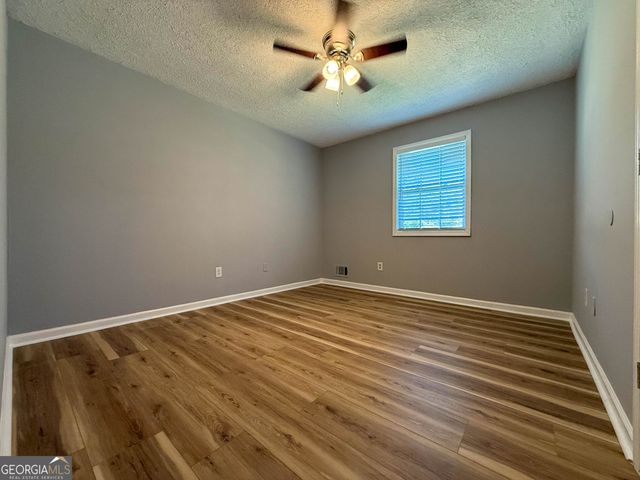 5790 Twain Drive, Ellenwood, GA 30294