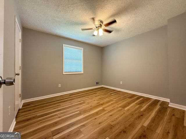 5790 Twain Drive, Ellenwood, GA 30294