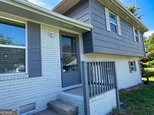 5790 Twain Drive, Ellenwood, GA 30294