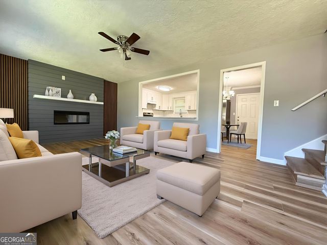 5790 Twain Drive, Ellenwood, GA 30294