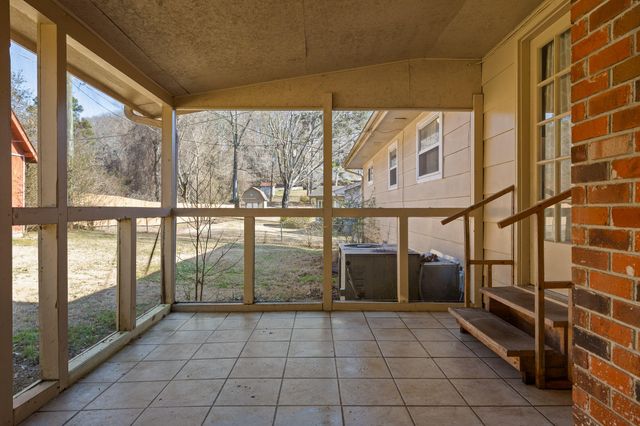 5917 Hillcrest Drive, Harrison, TN 37341