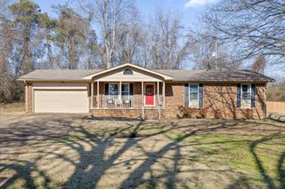 5917 Hillcrest Drive, Harrison, TN 37341