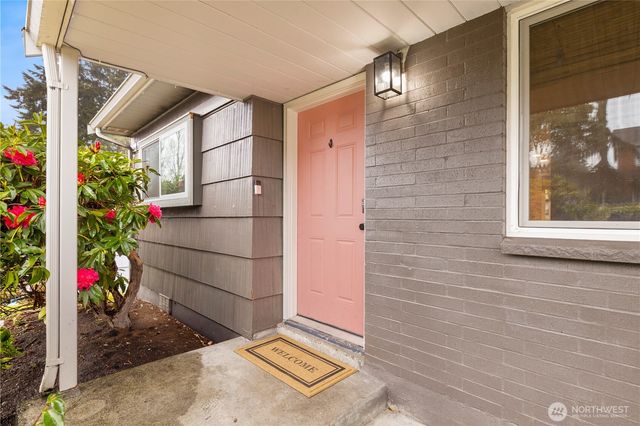 1259 N 173rd Street, Shoreline, WA 98133