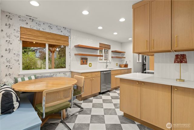 1259 N 173rd Street, Shoreline, WA 98133