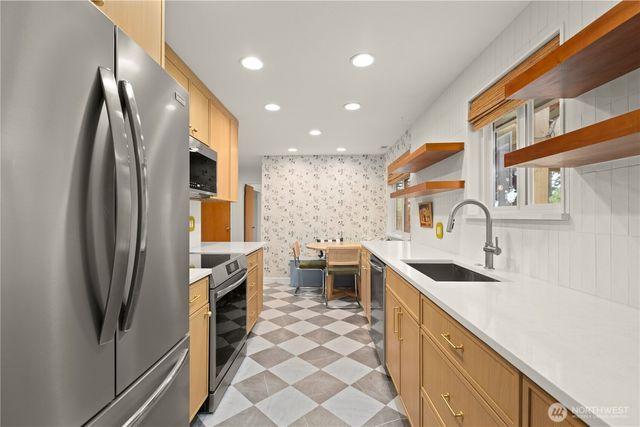 1259 N 173rd Street, Shoreline, WA 98133
