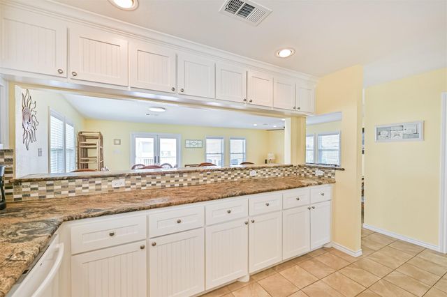 4222 Spanish Main, Jamaica Beach, TX 77554