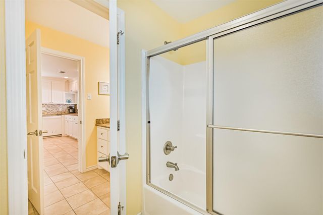 4222 Spanish Main, Jamaica Beach, TX 77554
