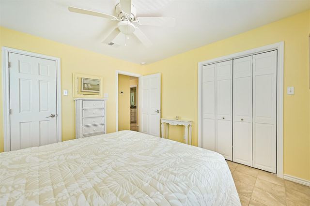 4222 Spanish Main, Jamaica Beach, TX 77554