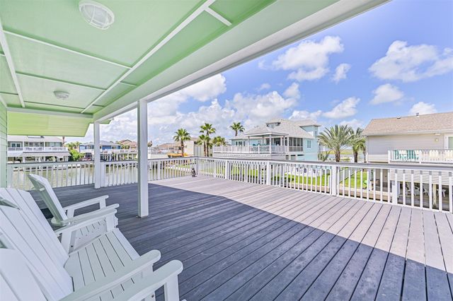 4222 Spanish Main, Jamaica Beach, TX 77554