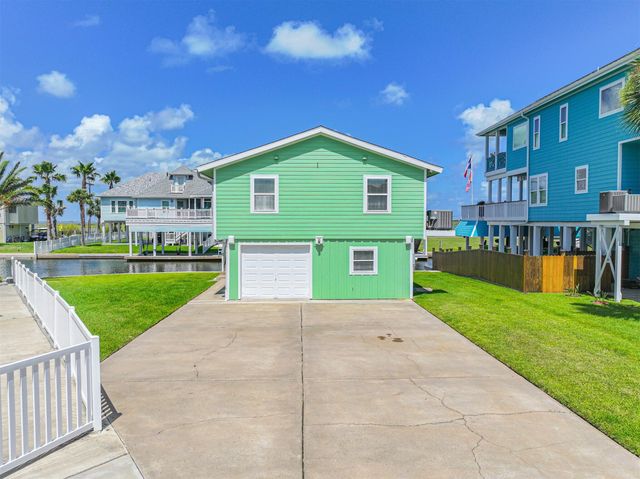 4222 Spanish Main, Jamaica Beach, TX 77554
