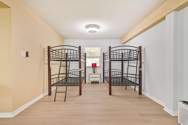 4222 Spanish Main, Jamaica Beach, TX 77554