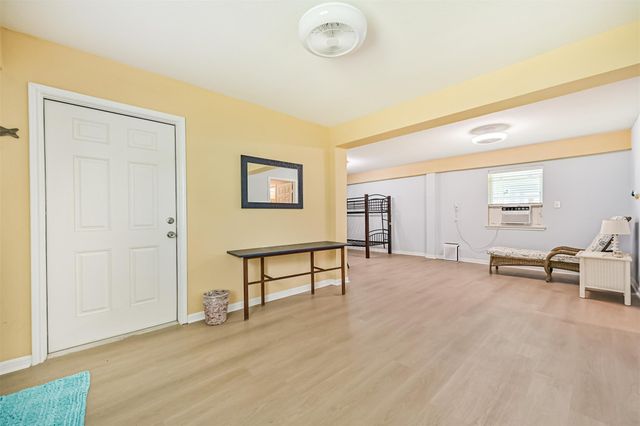 4222 Spanish Main, Jamaica Beach, TX 77554