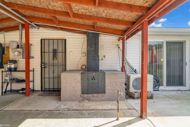 3625 Angus Road, Fort Gratiot Twp, MI 48059