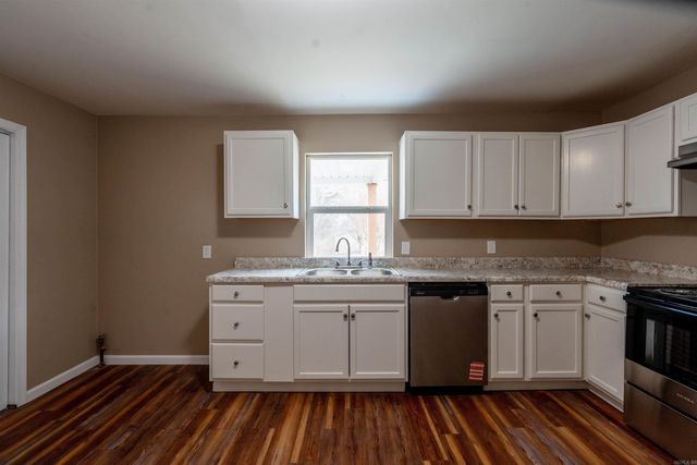 606 W North Street, Heber Springs, AR 72543