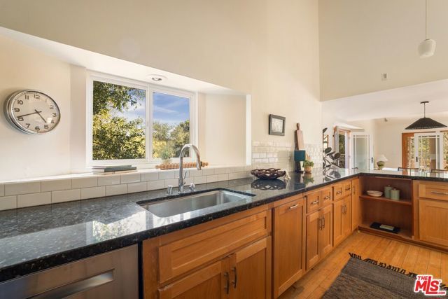 1310 N Topanga Canyon Boulevard, Topanga (los Angeles), CA 90290