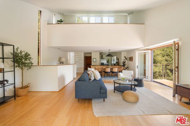 1310 N Topanga Canyon Boulevard, Topanga (los Angeles), CA 90290