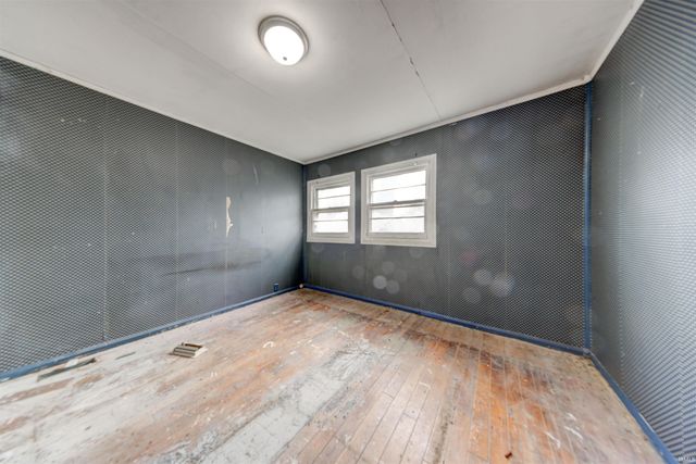 1120 E Negley Avenue, Evansville, IN 47711