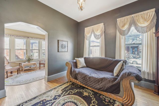 273 Reinhard Avenue, Columbus, OH 43206