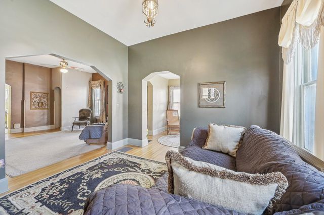 273 Reinhard Avenue, Columbus, OH 43206