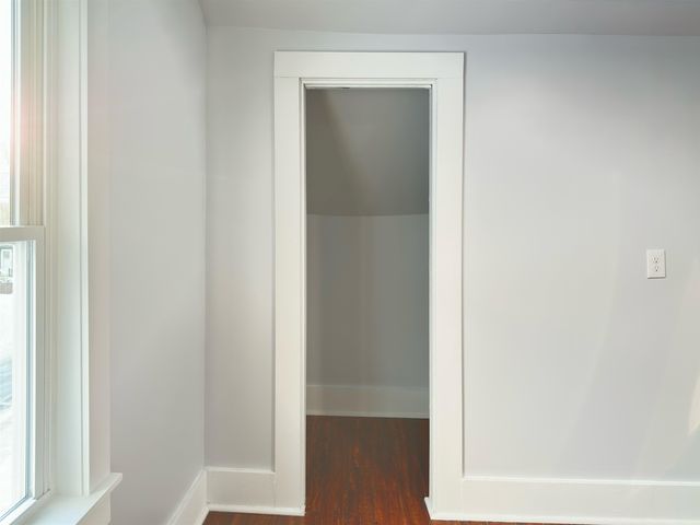 11 Walnut Street, Keene, NH 03431