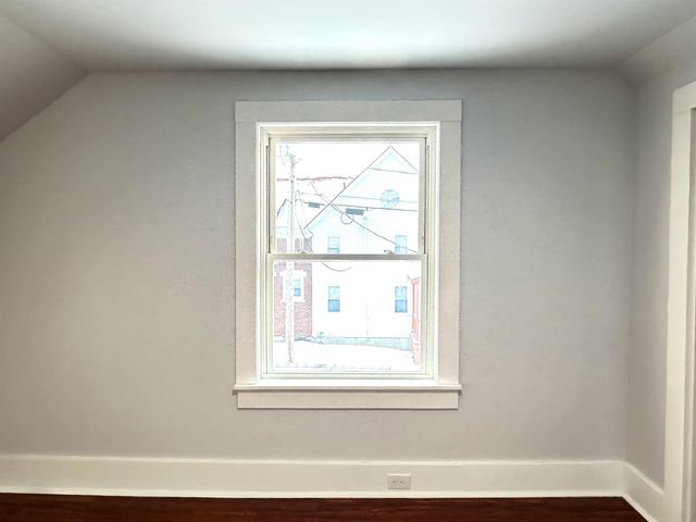 11 Walnut Street, Keene, NH 03431