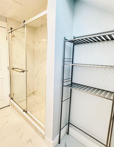 11 Walnut Street, Keene, NH 03431