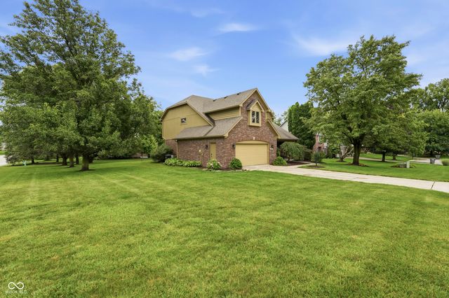 8749 N Port Circle, Indianapolis, IN 46236