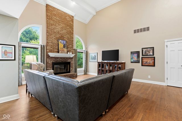8749 N Port Circle, Indianapolis, IN 46236
