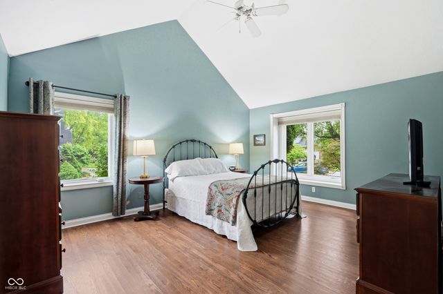 8749 N Port Circle, Indianapolis, IN 46236