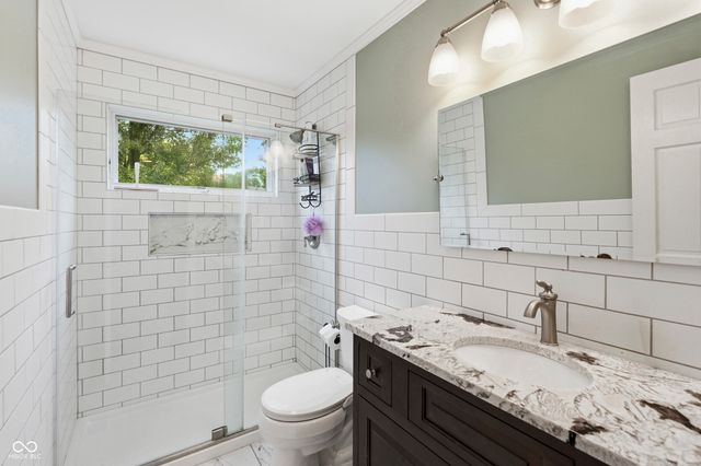 8749 N Port Circle, Indianapolis, IN 46236