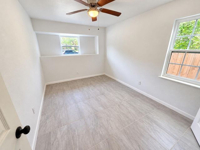 11306 Sandhurst Drive, Houston, TX 77048