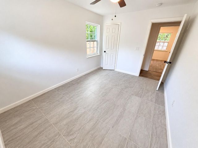 11306 Sandhurst Drive, Houston, TX 77048