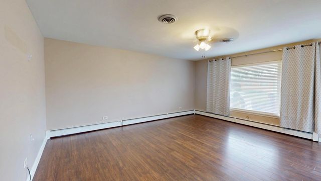 5554 Jackson Street, Merrillville, IN 46410