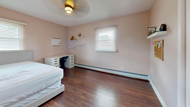 5554 Jackson Street, Merrillville, IN 46410
