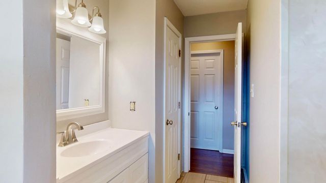 5554 Jackson Street, Merrillville, IN 46410