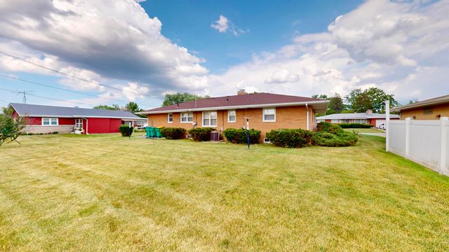 5554 Jackson Street, Merrillville, IN 46410