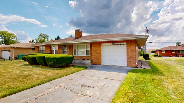 5554 Jackson Street, Merrillville, IN 46410