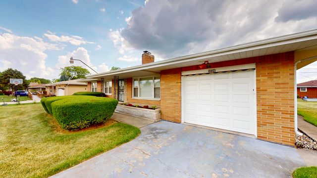 5554 Jackson Street, Merrillville, IN 46410