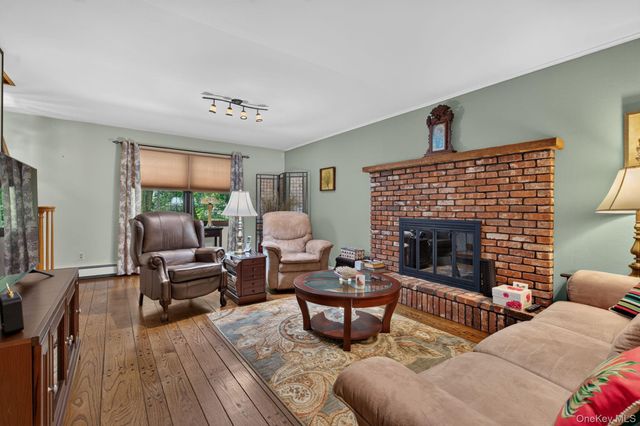 45 Goldin Boulevard, Walden, NY 12586