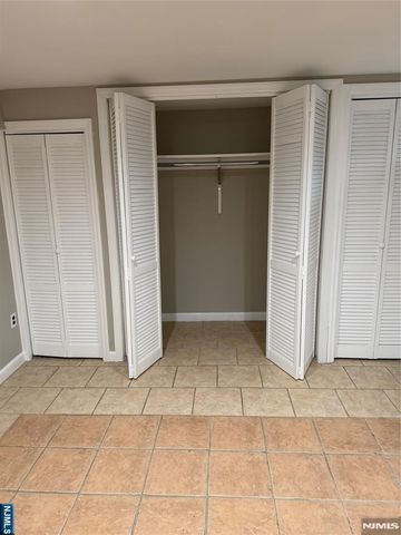 67 Rowland Avenue, Hackensack, NJ 07601