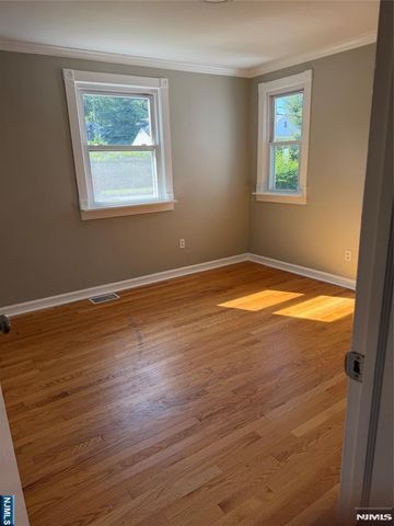 67 Rowland Avenue, Hackensack, NJ 07601