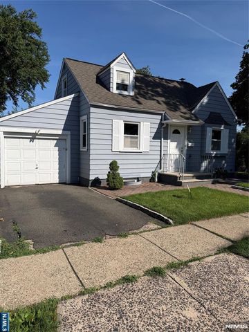67 Rowland Avenue, Hackensack, NJ 07601